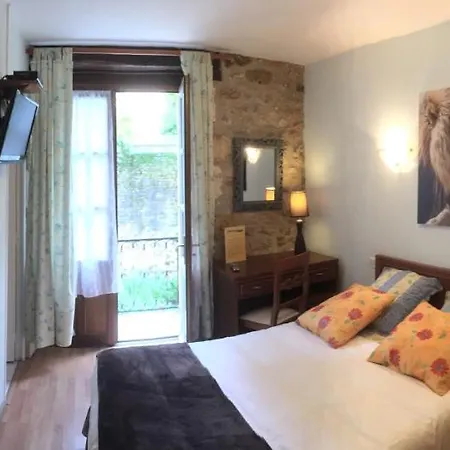 Hotel De L'abbaye Saint-Amand-de-Coly