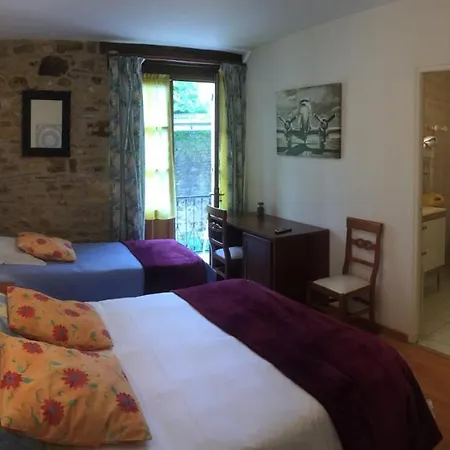 De L'abbaye Hotel 2*
