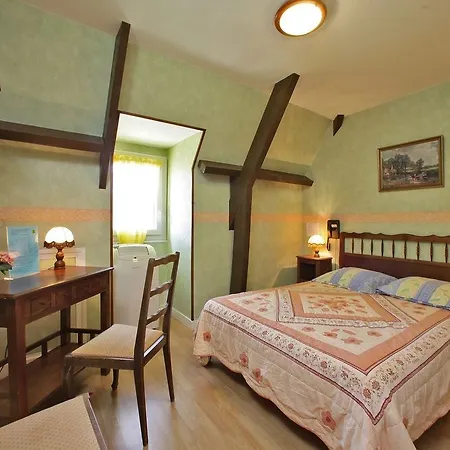 De L'abbaye Hotel Saint-Amand-de-Coly